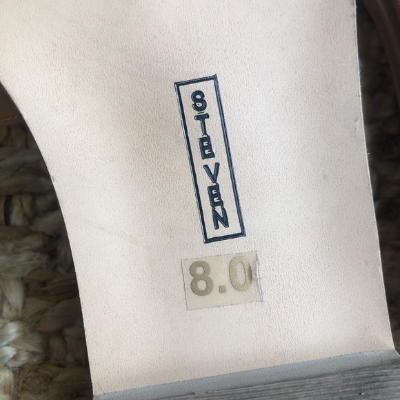 Steve Madden Hadyn Leather Slide Sandal. Size 8 - Picture 9 of 14